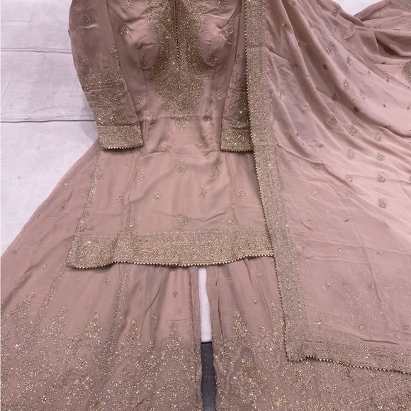 Anarkali suit in size 38 In stock ✅
———————————- - Picture 14 of 14